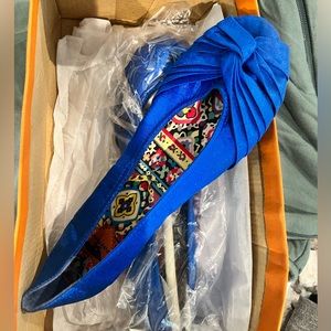 NIB. Rocket Dog. Women’s 7.5 flats. Blue.